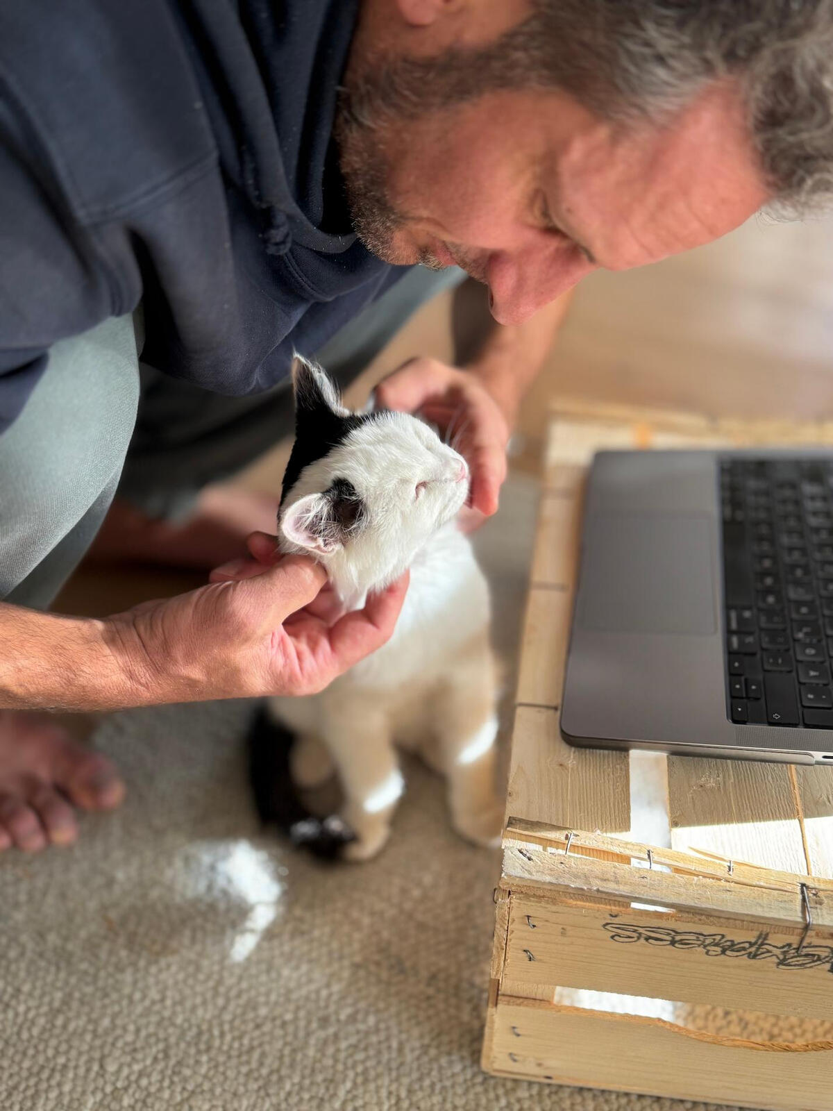 Simon-Lens in action with Fluffy Simon-Lens in action with Fluffy